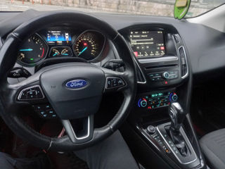 Ford Focus foto 4