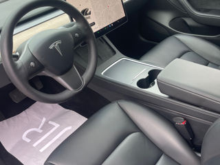 Tesla Model 3 foto 5