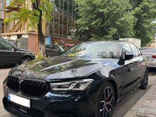 BMW 5 Series фото 2