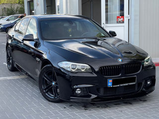 BMW 5 Series foto 4