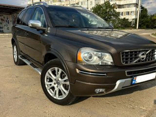 Volvo XC90 foto 1