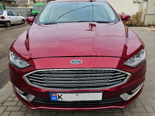 Ford Fusion foto 10