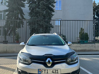 Renault Megane foto 2