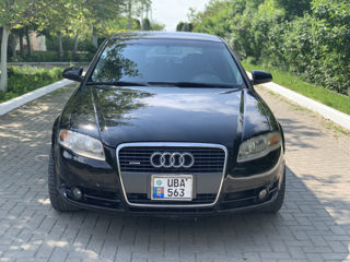 Audi A4 foto 2