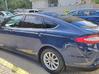 Ford Mondeo foto 4