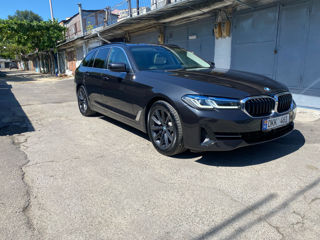 BMW 5 Series foto 1