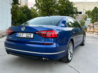 Volkswagen Passat foto 3