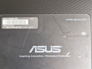 Vind  un  Laptop  model  Asus X55A   foarte  reușit  model foto 3