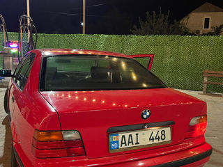 BMW 3 Series foto 1