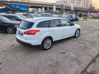 Ford Focus foto 6