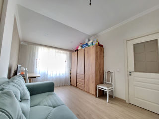 Apartament cu 3 camere, 105 m², Durlești, Chișinău foto 13