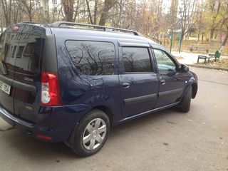 Dacia Logan foto 2