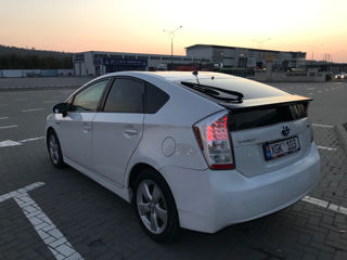 Toyota Prius foto 4