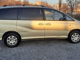 Toyota Previa foto 3