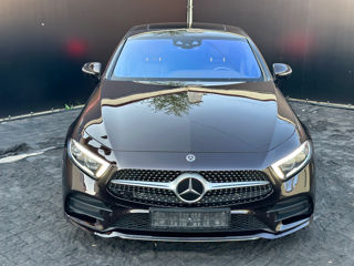 Mercedes CLS-Class foto 2