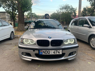 BMW 3 Series foto 1