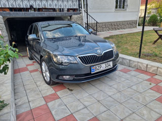 Skoda Superb foto 3