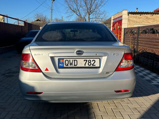 Byd F3 foto 4