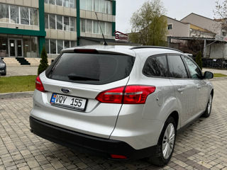 Ford Focus foto 6