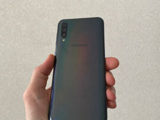 Samsung a50