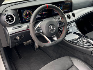 Mercedes E-Class foto 14