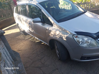 Opel Zafira foto 5