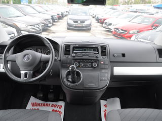 Volkswagen Multivan foto 6