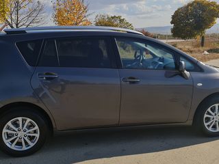 Toyota Verso foto 4