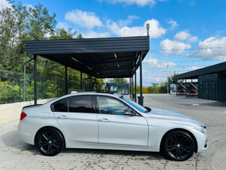 BMW 3 Series foto 4