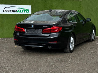 BMW 5 Series foto 6