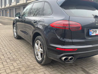 Porsche Cayenne foto 6