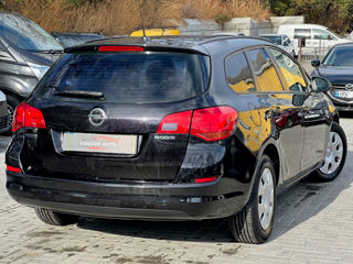 Opel Astra foto 3