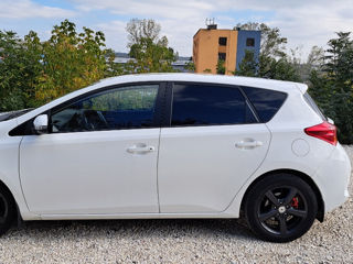 Toyota Auris foto 3