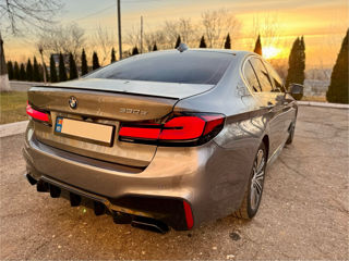 BMW 5 Series foto 3