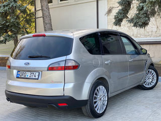 Ford S-Max foto 7