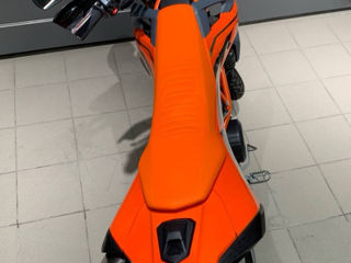 KTM 690 ENDURO R foto 6