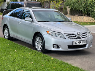 Toyota Camry foto 2