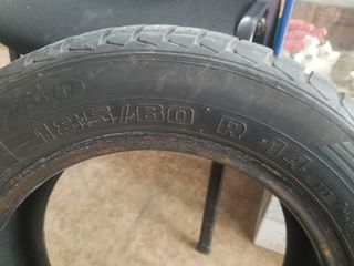 Vind o anvelopă de iarnă 185/60 R14 foto 3