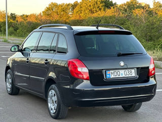 Skoda Fabia foto 2