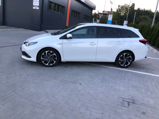 Toyota Auris foto 2