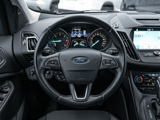 Ford Kuga foto 10