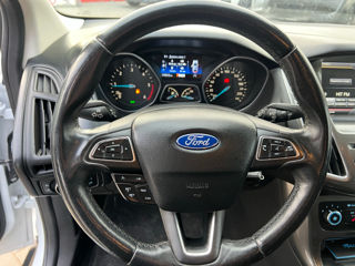 Ford Focus foto 11