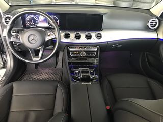 Mercedes E-Class foto 9