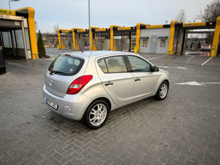 Hyundai i20 foto 4