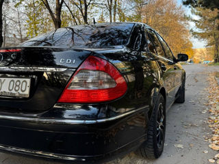 Mercedes E-Class foto 6