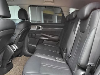 KIA Sorento foto 11