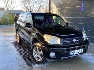 Toyota Rav 4 foto 3