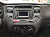 KIA Rio foto 8