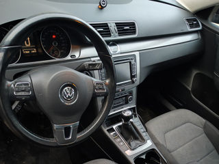 Volkswagen Passat foto 6