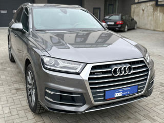 Audi Q7 foto 2